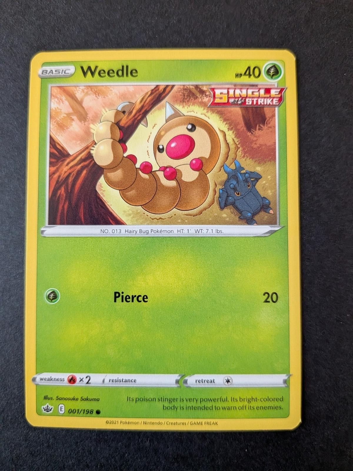 Weedle 001/198 Common Chilling Reign Pokemon Lightly Played